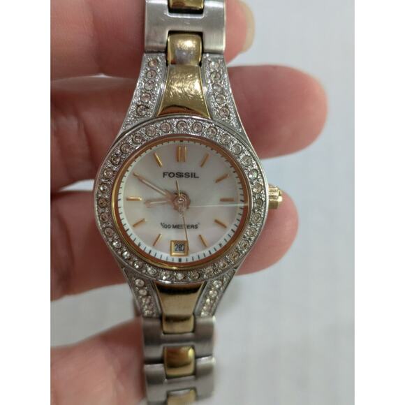 Fossil AM4025‎ Women Watch Gold Silver Dual Tone Round - Picture 1 of 6